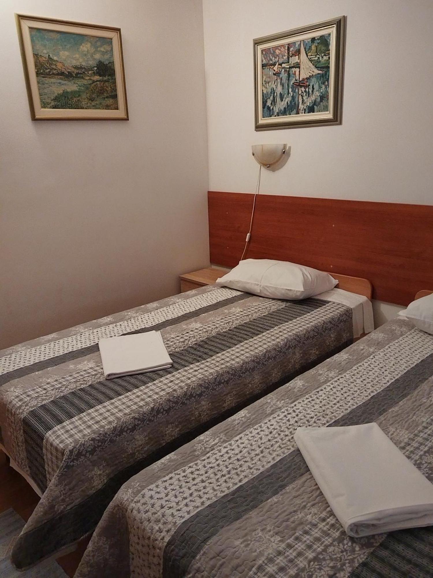 Apartment Ljudmila Vodice Ngoại thất bức ảnh